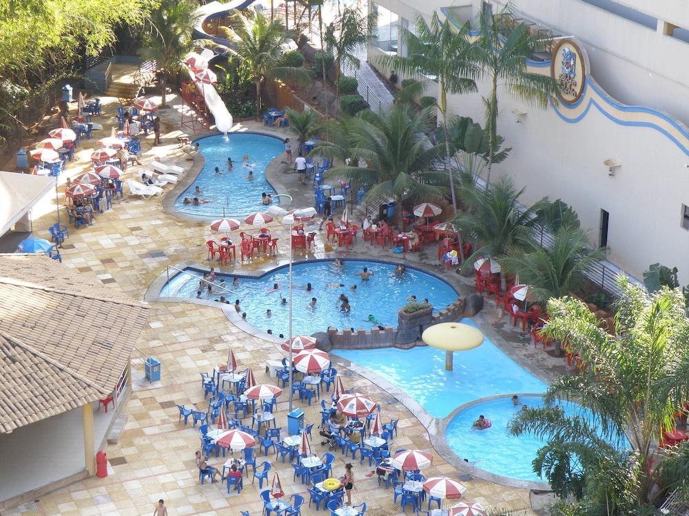 Golden Dolphin Grand Hotel Suite Particular Caldas Novas Bagian luar foto